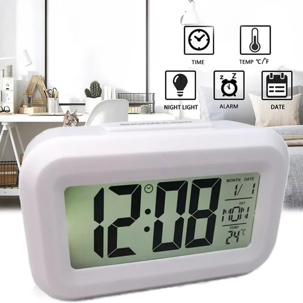 Display LCD Sveglia digitale C - Vintage Alarm Clock recensione e prezzo
