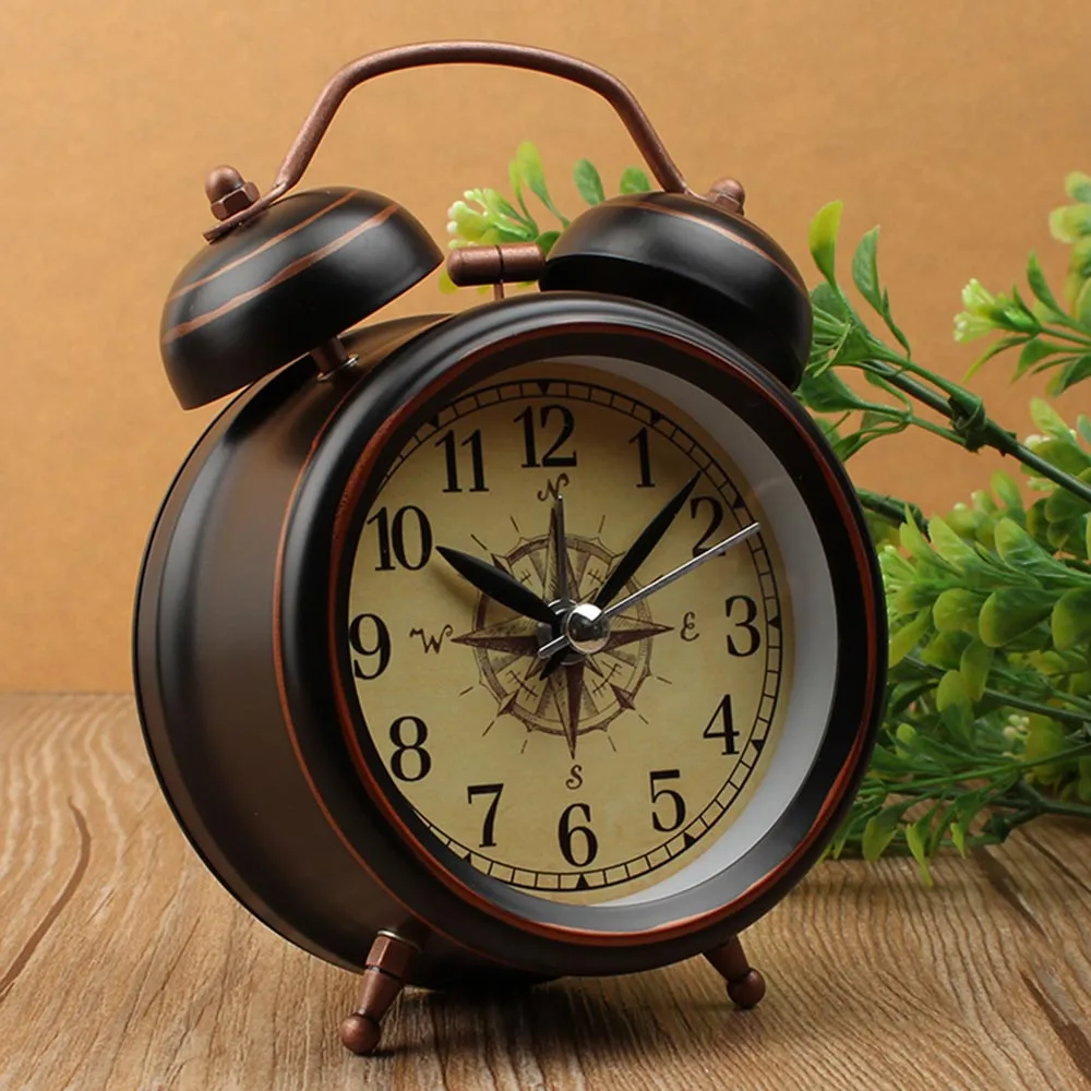 Home Sveglia con luce notturna - Vintage Alarm Clock recensione e prezzo